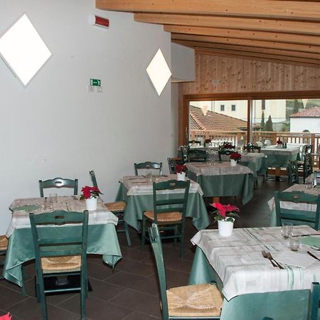 Hotel Locanda Le Tre Oche Молина ди Ледро Екстериор снимка