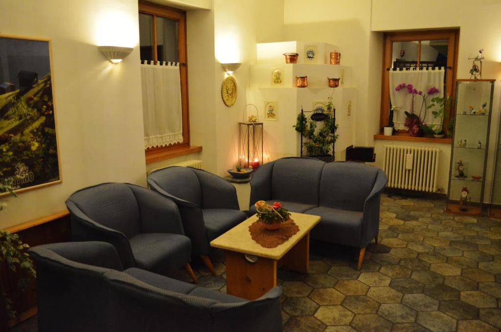Hotel Locanda Le Tre Oche Молина ди Ледро Екстериор снимка