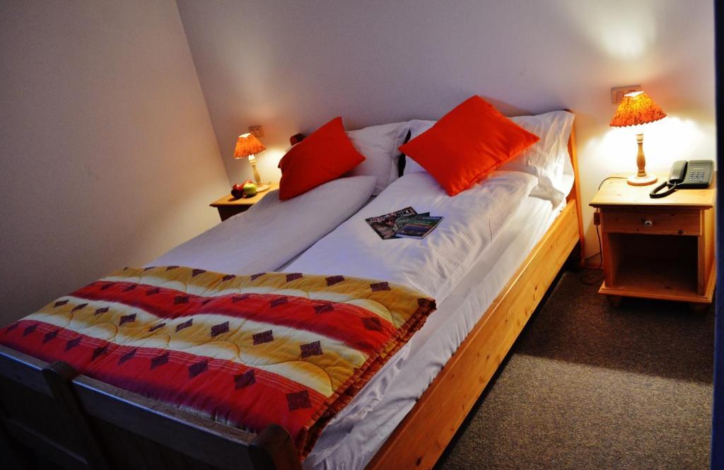 Hotel Locanda Le Tre Oche Молина ди Ледро Стая снимка