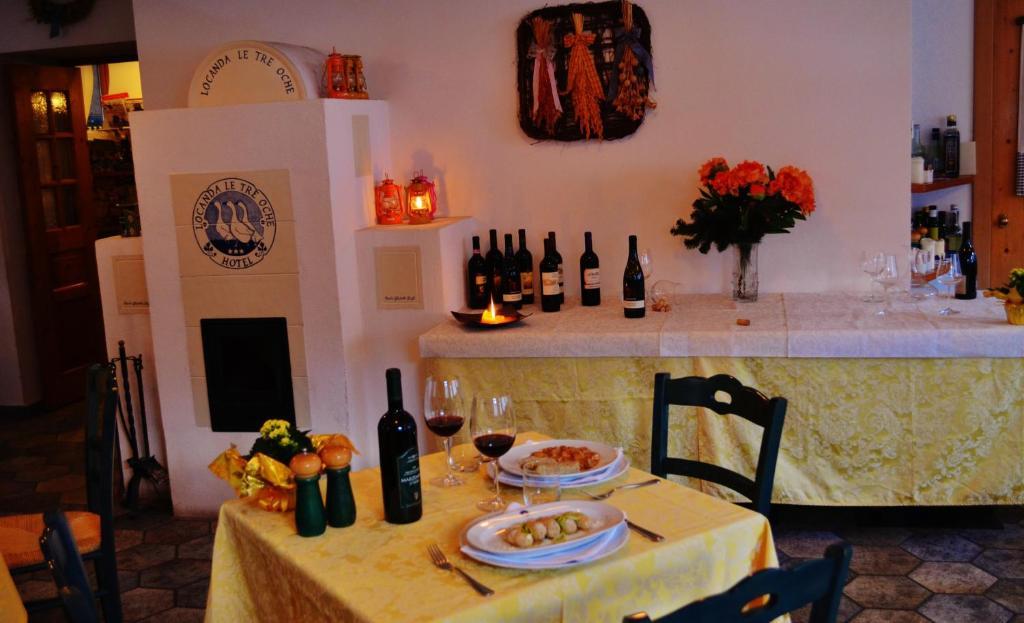 Hotel Locanda Le Tre Oche Молина ди Ледро Екстериор снимка
